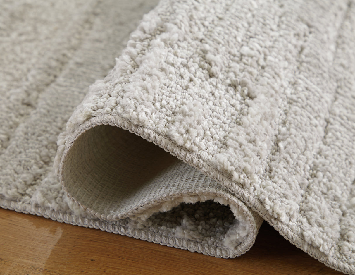 Ivygail 5' x 7' Rug (Variation Rug Size: 5' x 7')