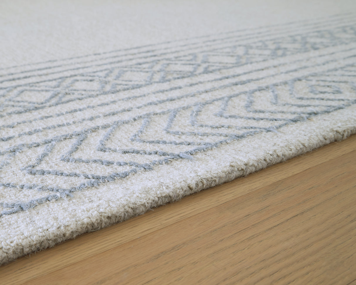 Azelhurst 5' x 7' Area Rug (Rug Size: 5' x 7')