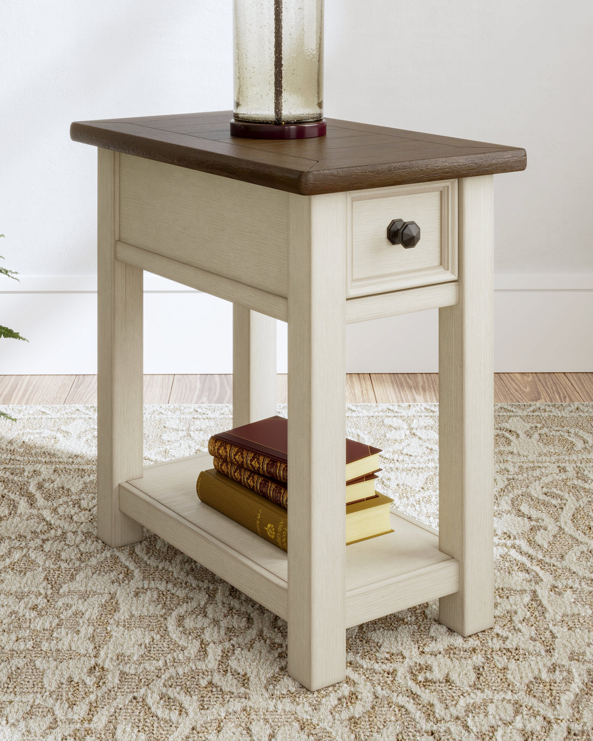 Bolanburg 2-Piece 2 End Tables (Chairside End Table, Chairside End Table)