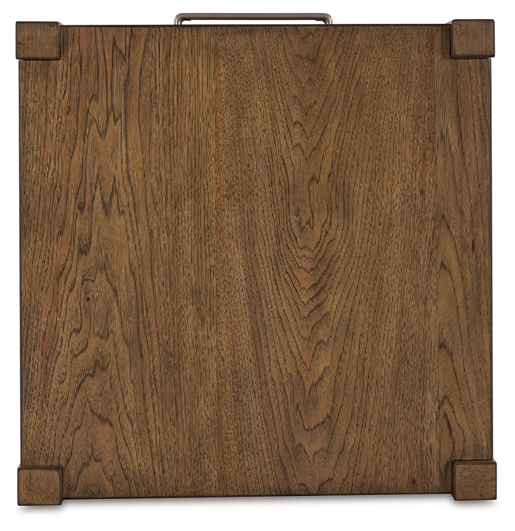 Cabalynn 3-Piece Coffee Table with 2 End Tables (Coffee Table, End Table, End Table)