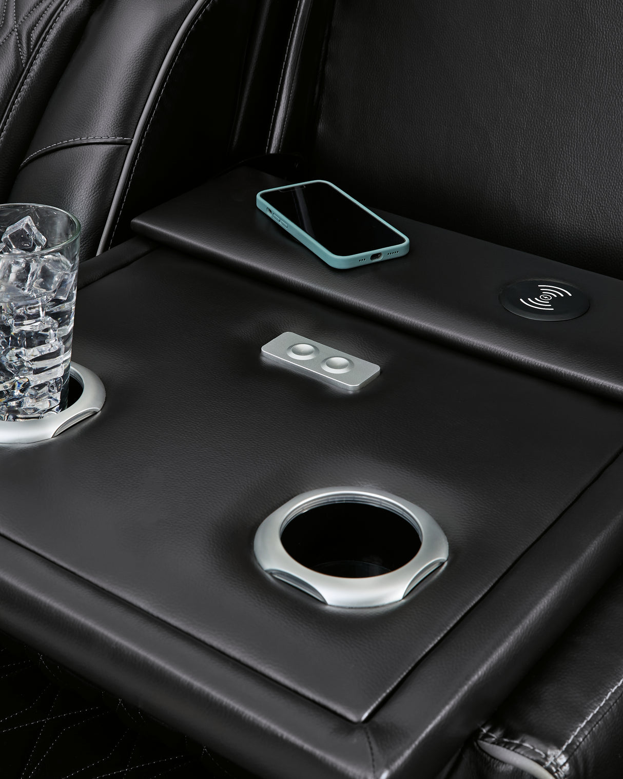 Boyington 2-Piece Sofa and Loveseat (Power Reclining Sofa, Power Reclining Loveseat with Console)