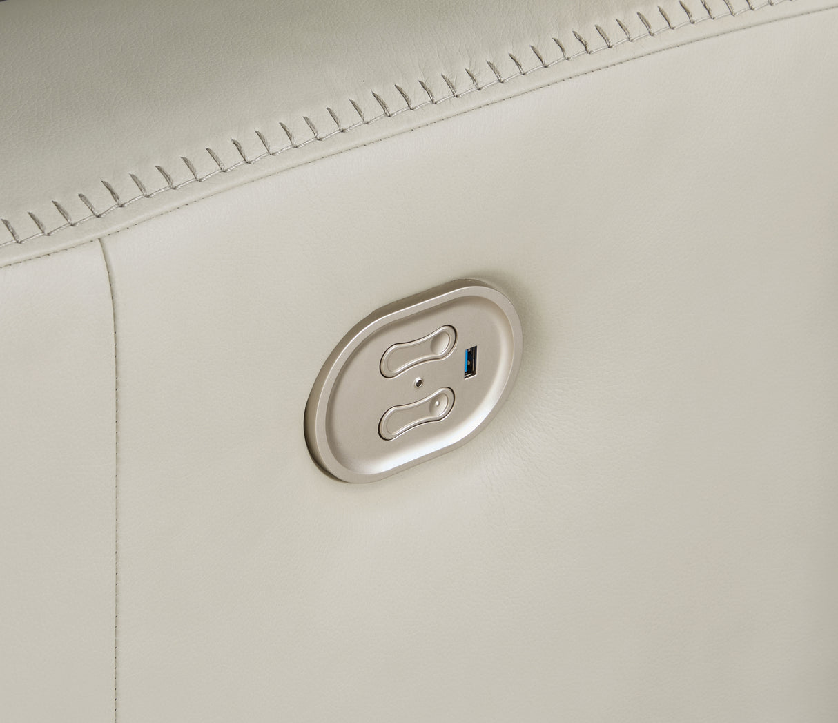 Mindanao 2-Piece Sofa and Loveseat (Power Reclining Sofa, Power Reclining Loveseat with Console)