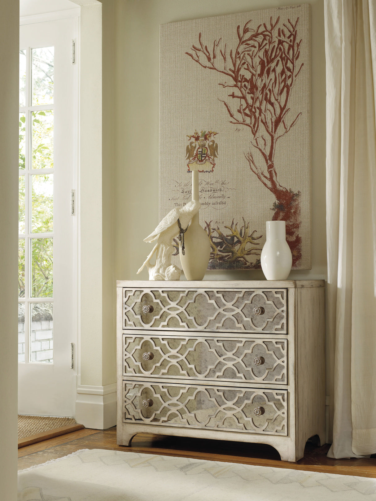 Sanctuary - Fretwork Chest - Pearl Essence