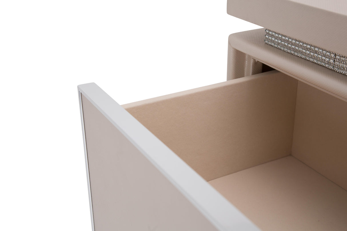 Glimmering Heights - Upholstered 5 Drawer Chest - Ivory