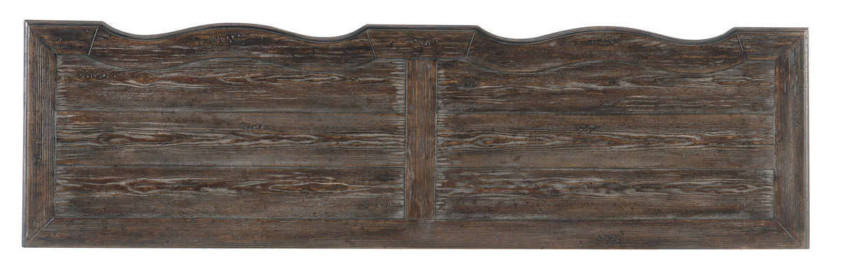 Traditions - 6-Drawer Dresser