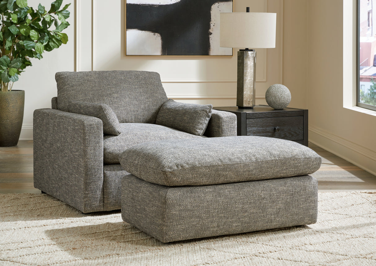 Dramatic 4-Piece Sofa, Loveseat, Chair and Ottoman (Sofa, Loveseat, Oversized Chair, Ottoman)