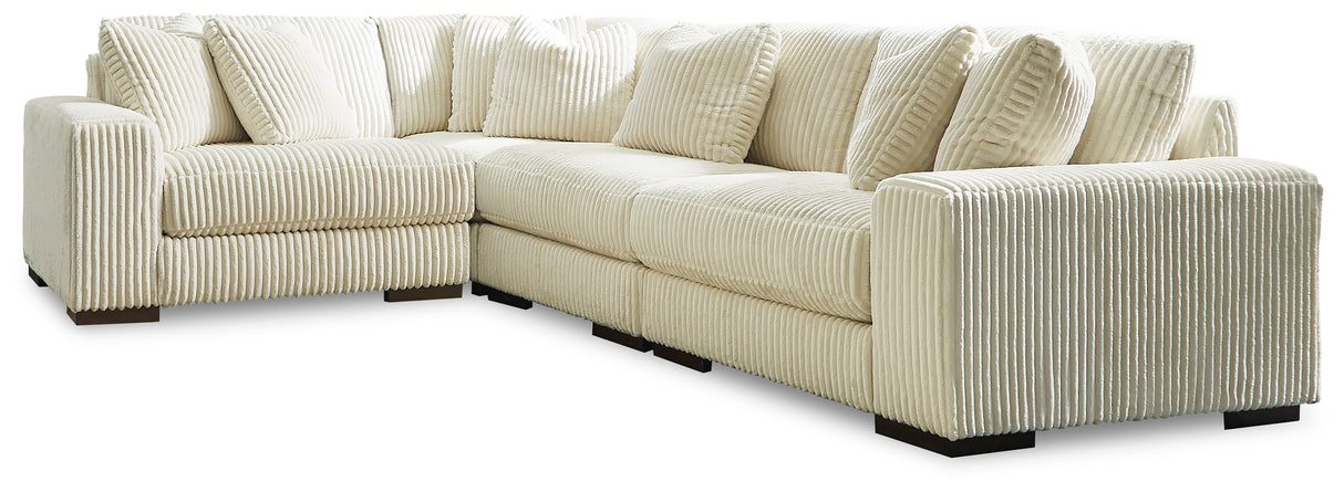 Lindyn 4-Piece Sectional (Color: Ivory)