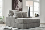 Lindyn Chaise (Color: Fog)