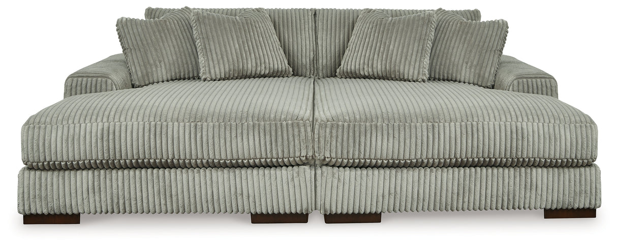 Lindyn Super Chaise (Color: Fog)
