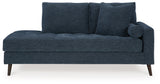 Bixler Right-Arm Facing Corner Chaise (Color: Navy)