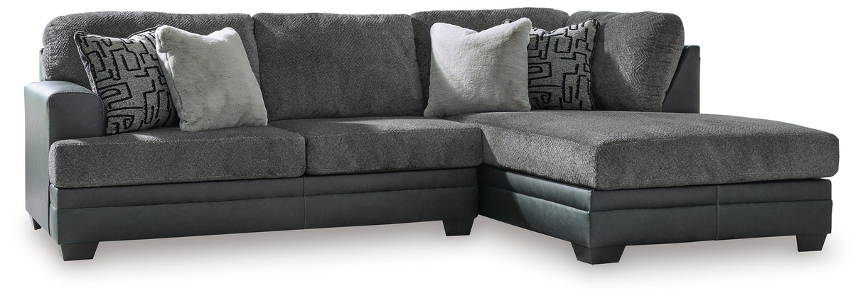 Brixley Pier 2-Piece Sectional with Chaise (Sectional Orientation: Right Arm Facing)