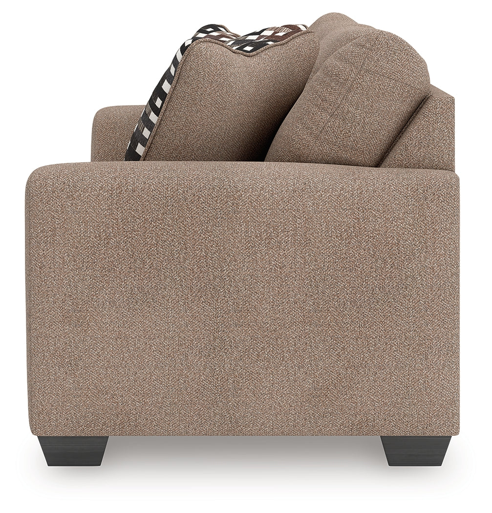 Triston-Peaks Loveseat