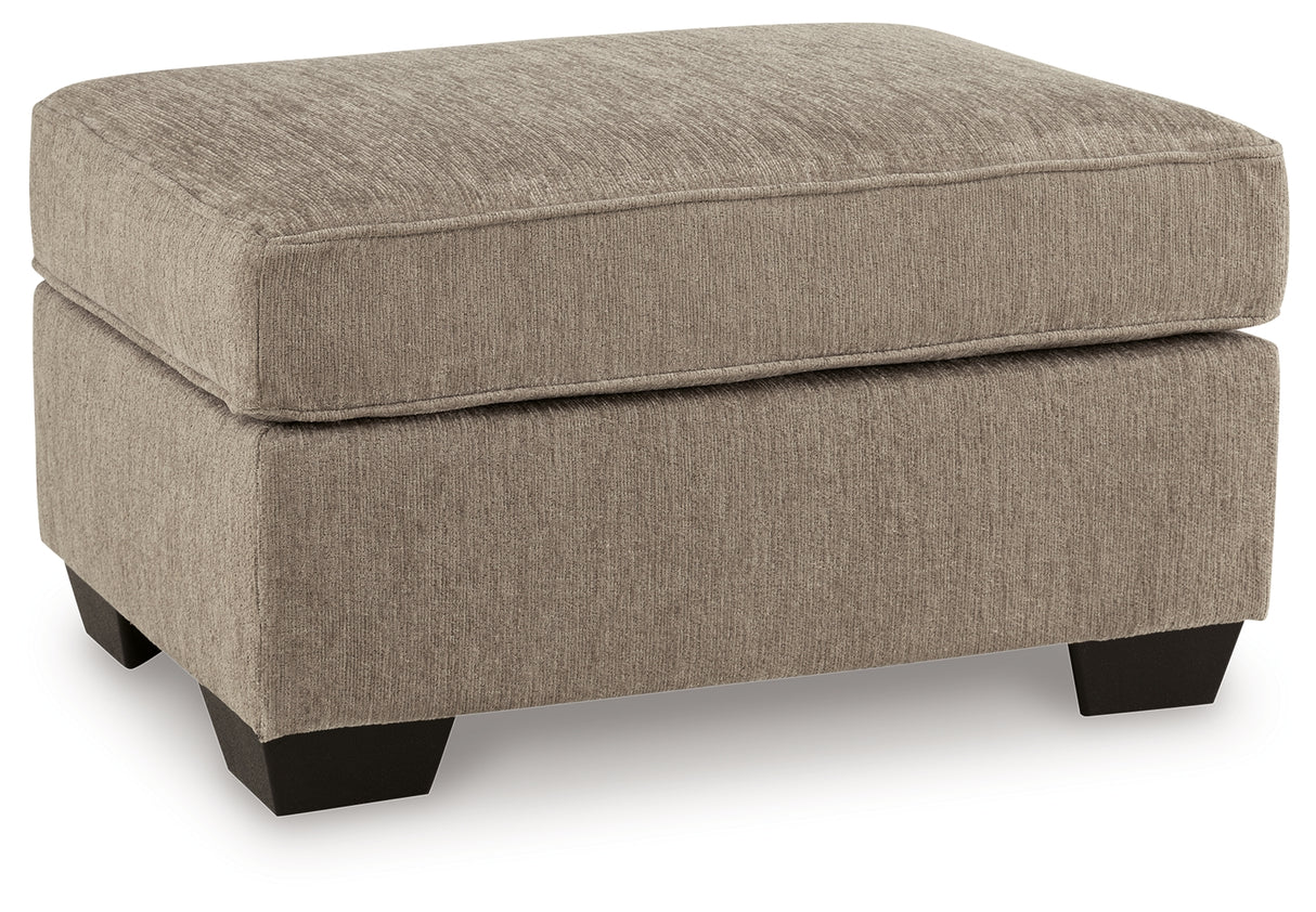 Olten Ottoman (Color: Mocha)