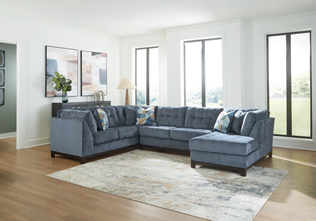 Maxon Place 3-Piece Sectional with Chaise (Color: Navy, Sectional Orientation: Right Arm Facing)