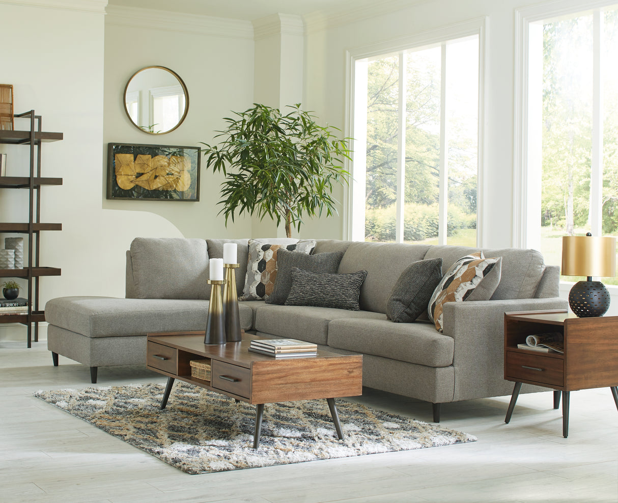 Santasia 2-Piece Sectional with Chaise (Sectional Orientation: Left Arm Facing)