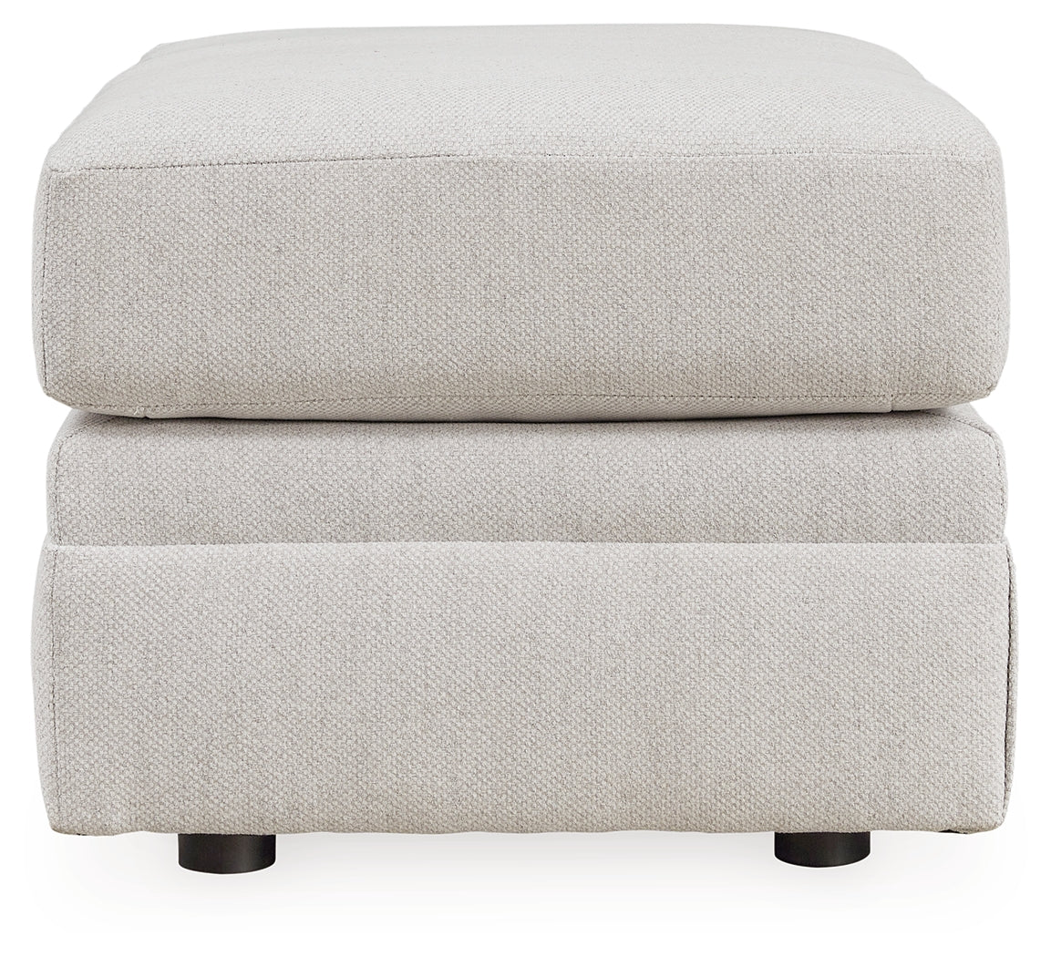 Maitelynn 2-Piece Chair and Ottoman (Chair, Ottoman)