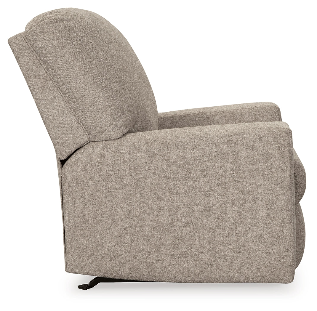 Deltona Recliner (Color: Parchment)