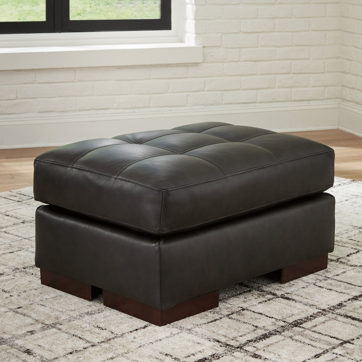 Luigi 4-Piece Sofa, Loveseat, Chair and Ottoman (Sofa, Loveseat, Oversized Chair, Ottoman)