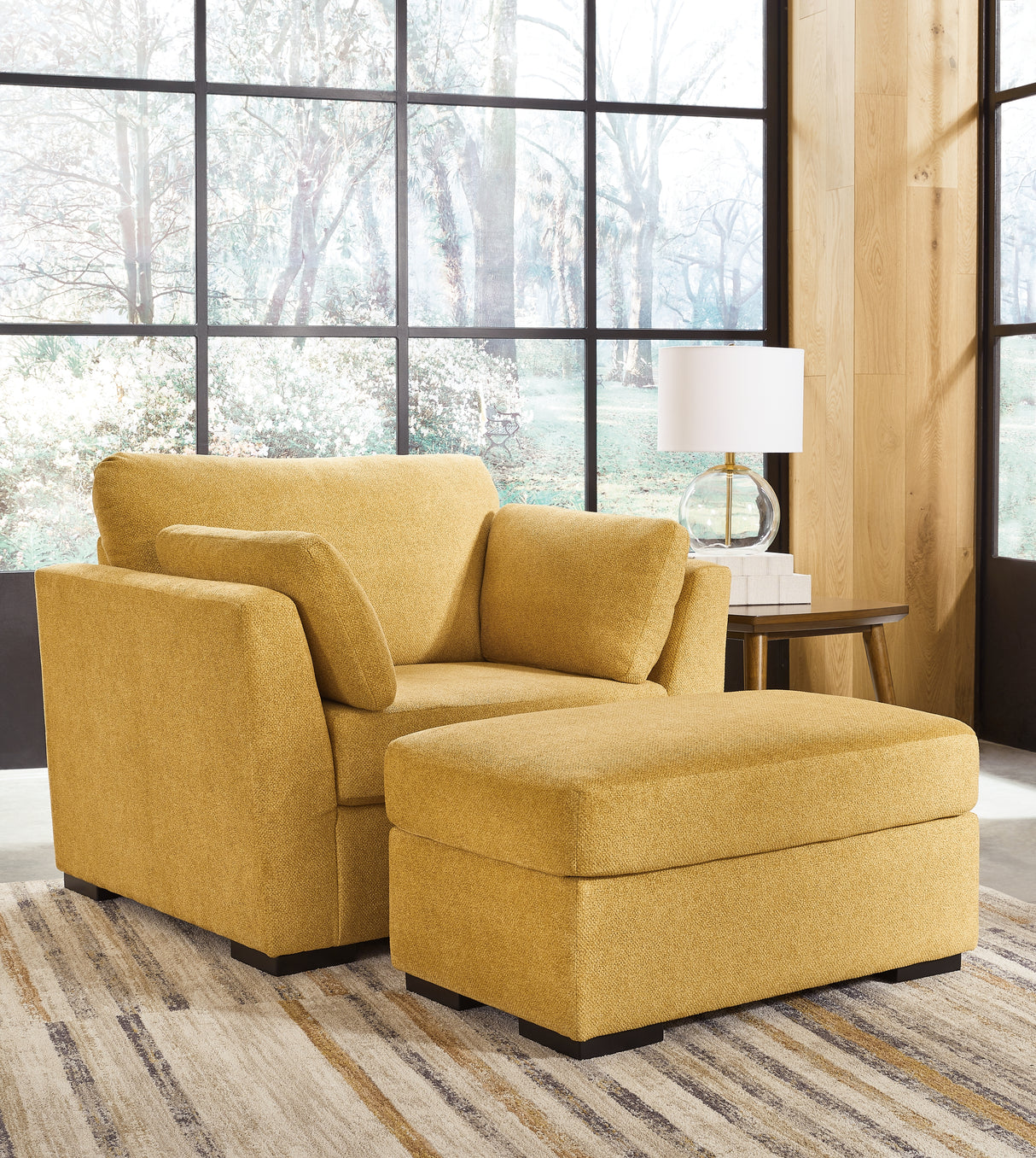 Keerwick 4-Piece Sofa, Loveseat, Chair and Ottoman (Sofa, Loveseat, Oversized Chair, Ottoman)