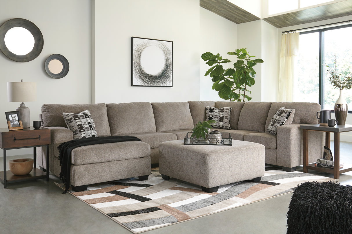 Ballinasloe 3-Piece Sectional with Chaise (Color: Platinum, Sectional Orientation: Left Arm Facing)