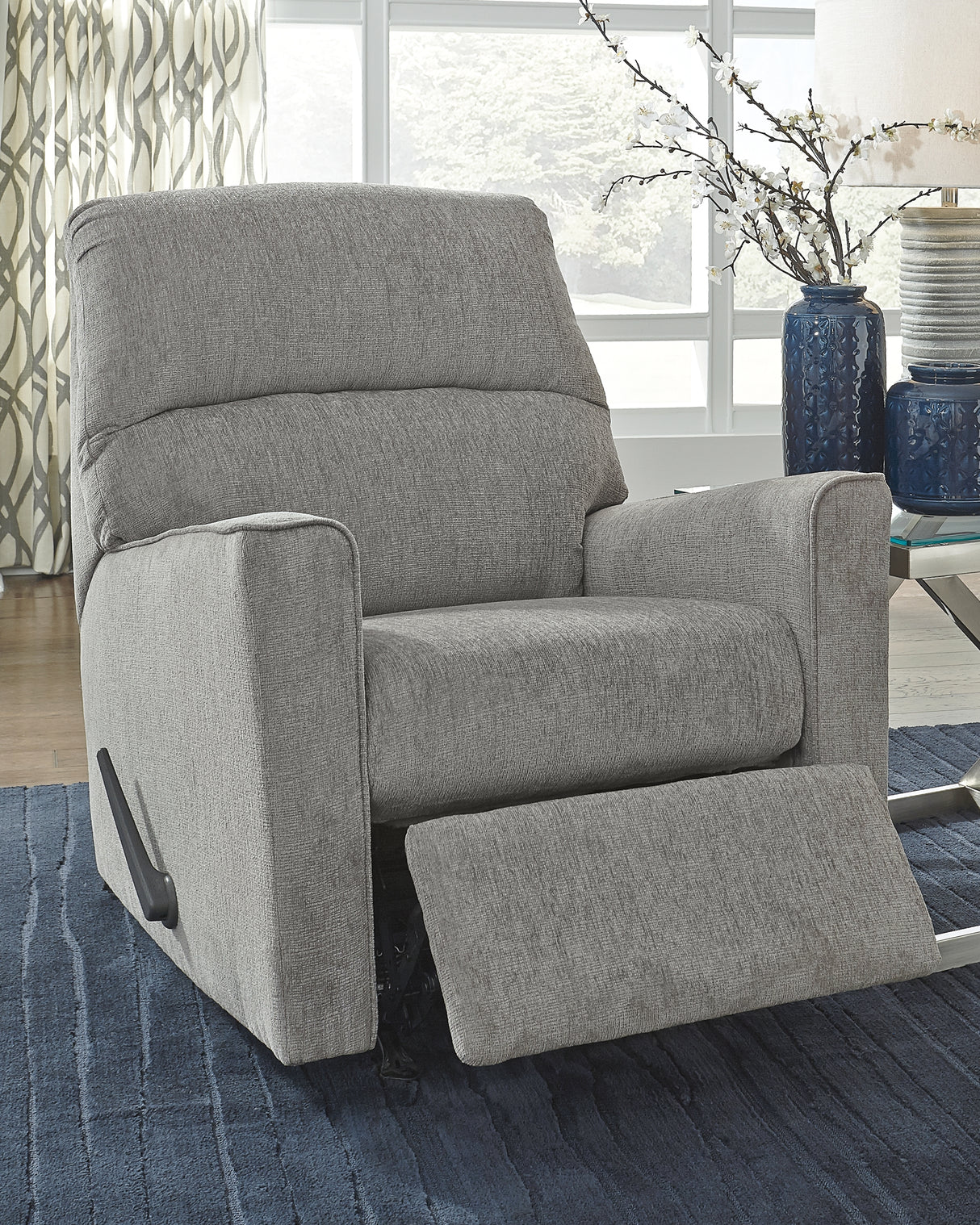 Altari Recliner (Color: Alloy)