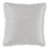 Gariland Pillow (Set of 4)