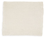 Chaddon Throw (Color: Ivory)