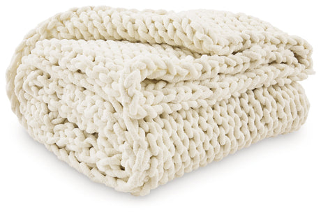 Chaddon Throw (Color: Ivory)