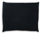 Gayelery Throw (Set of 3) (Color: Black)