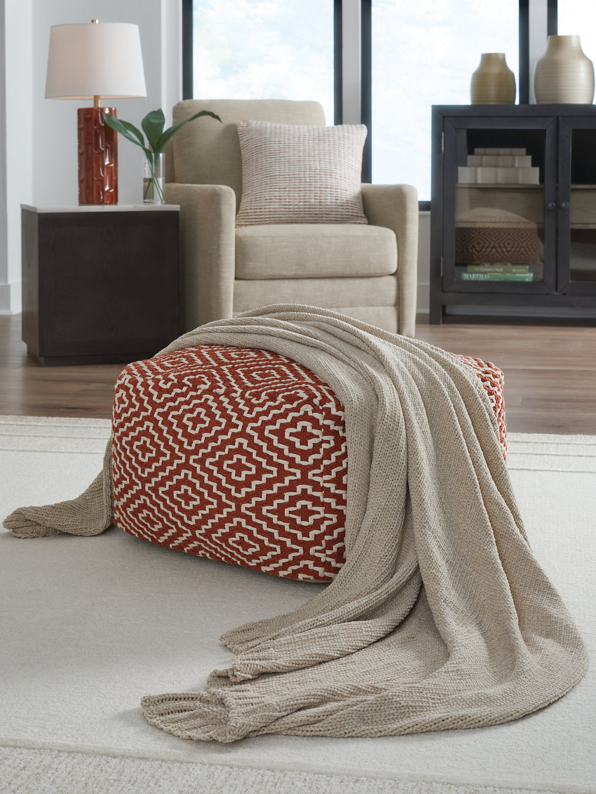 Anawood Throw (Color: Oatmeal)