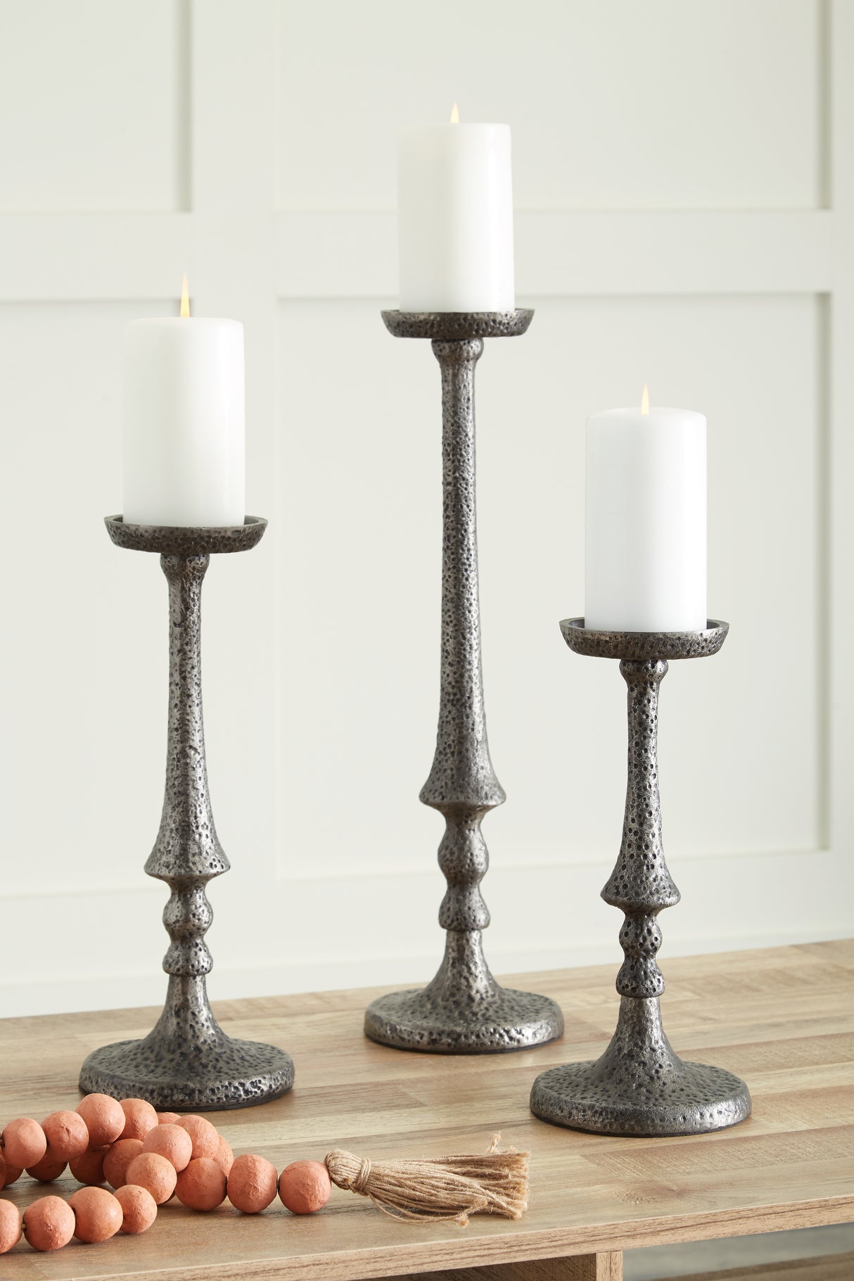 Eravell Candle Holder (Set of 3)