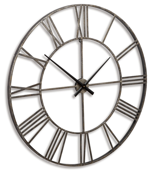 Paquita Wall Clock (Color: Antique Silver)