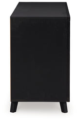 Danziar Queen Panel Bed, 2 Dressers and Nightstand