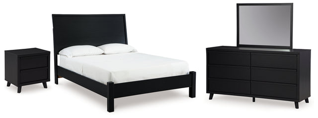 Danziar Queen Panel Bed, Dresser and Mirror (Bed Size: Queen)