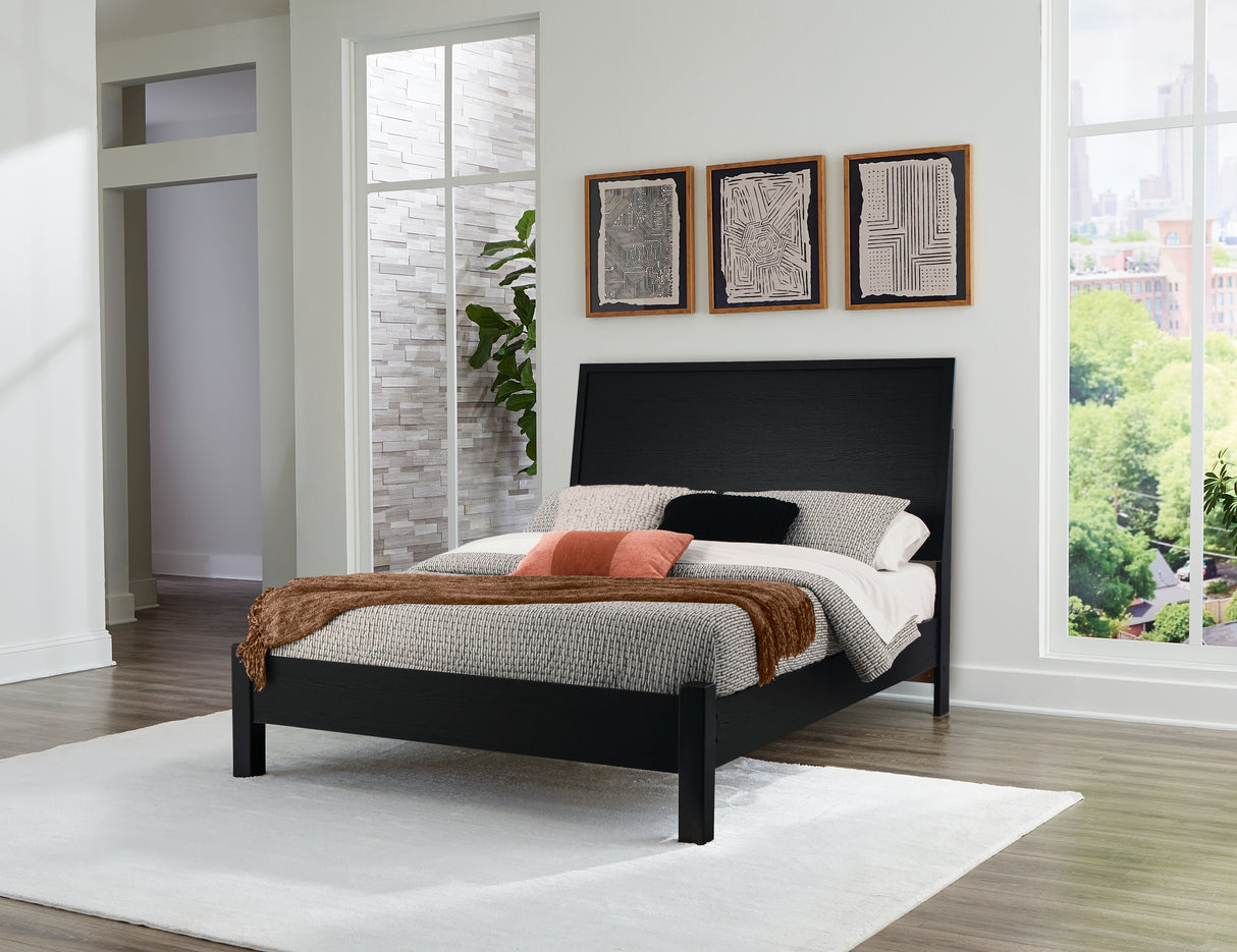 Danziar Queen Panel Bed, Dresser and Mirror (Bed Size: Queen)