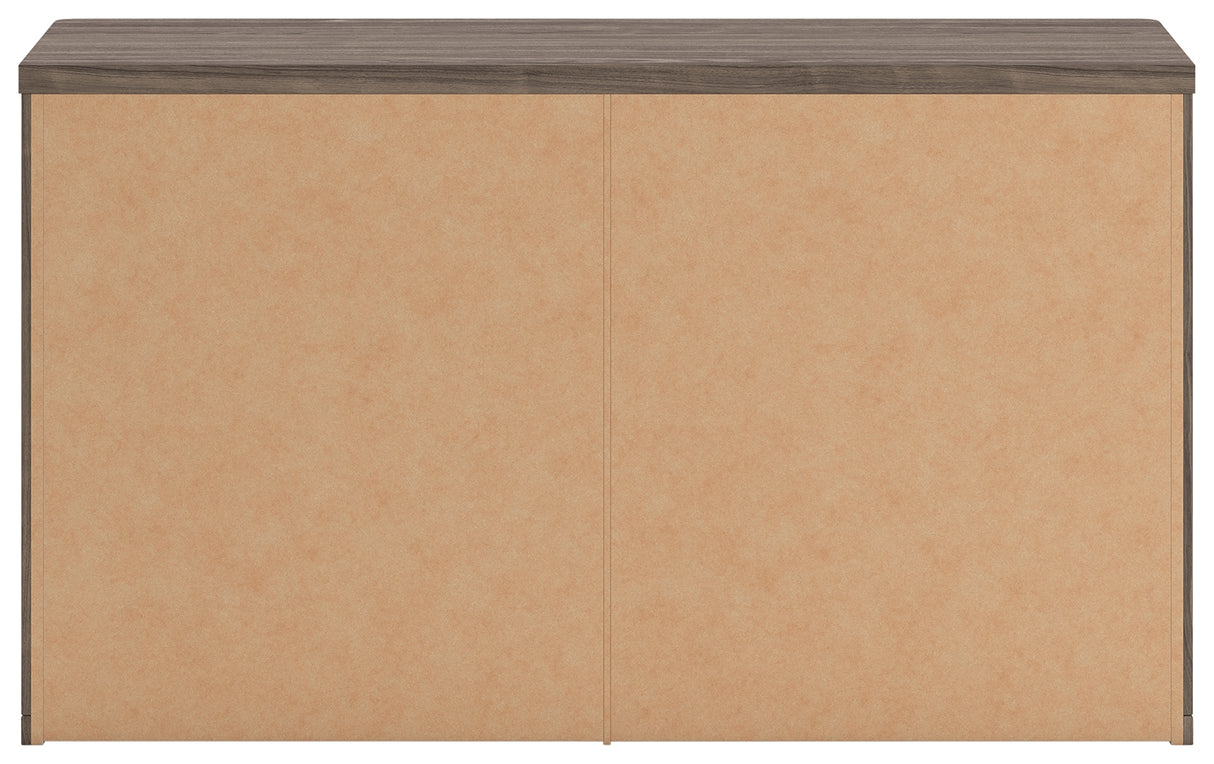 Kendanport Queen Upholstered Bed, Dresser and Nightstand (Bed Size: Queen)