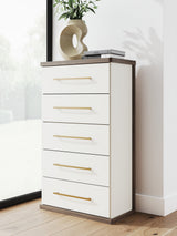 Kendanport Chest of Drawers