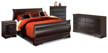 Huey Vineyard 6-Piece Queen Sleigh Bed with Mirrored Dresser and Nightstand (Queen Sleigh Footboard, Queen Sleigh Headboard, Queen Sleigh Rails, Dresser, Chest of Drawers, Nightstand)