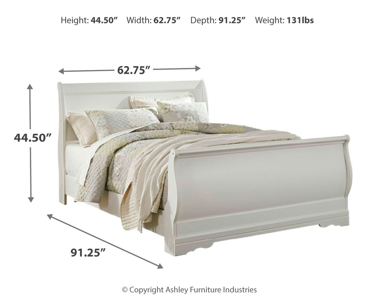 Anarasia Queen Sleigh Bed (Bed Size: Queen)