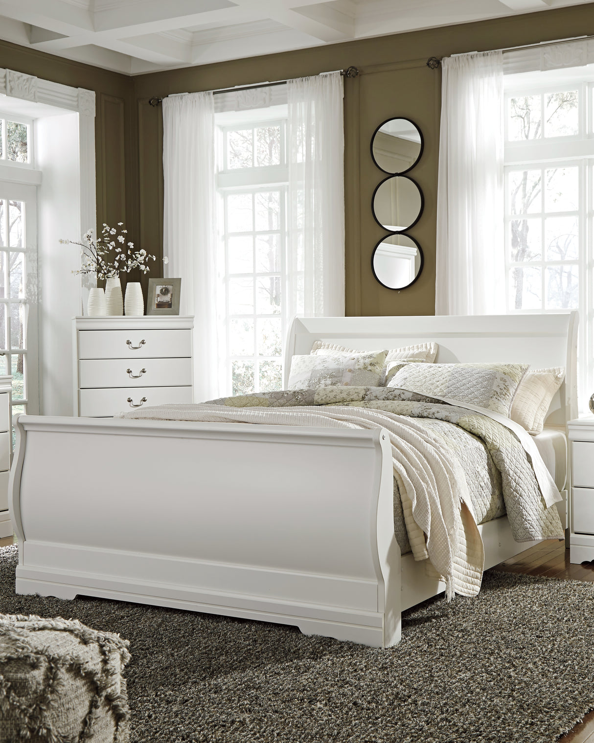 Anarasia Queen Sleigh Headboard (Bed Size: Queen)