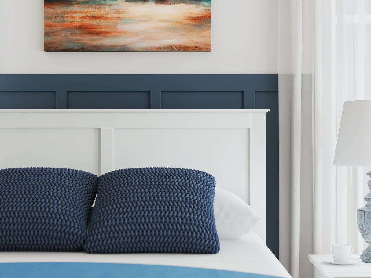 Bostwick Shoals 3-Piece Queen Panel Bed with Dresser (Queen Panel Rails, Queen Panel Headboard/Footboard, Dresser)