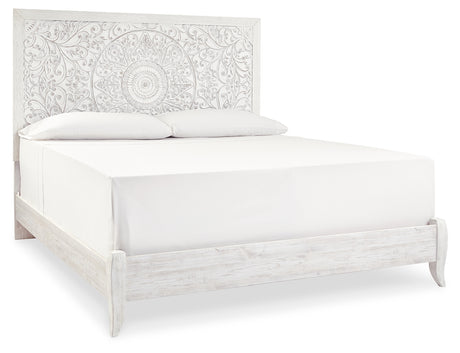 Paxberry Queen Panel Bed (Bed Size: King)