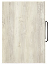 Cambeck Queen Panel Bed and Chest