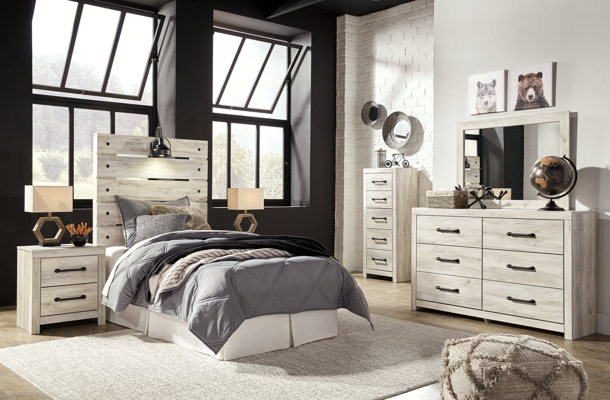 Cambeck Queen Panel Storage Bed, Dresser, Chest and 2 Nightstands