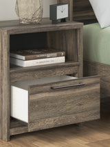 Elbrim Nightstand