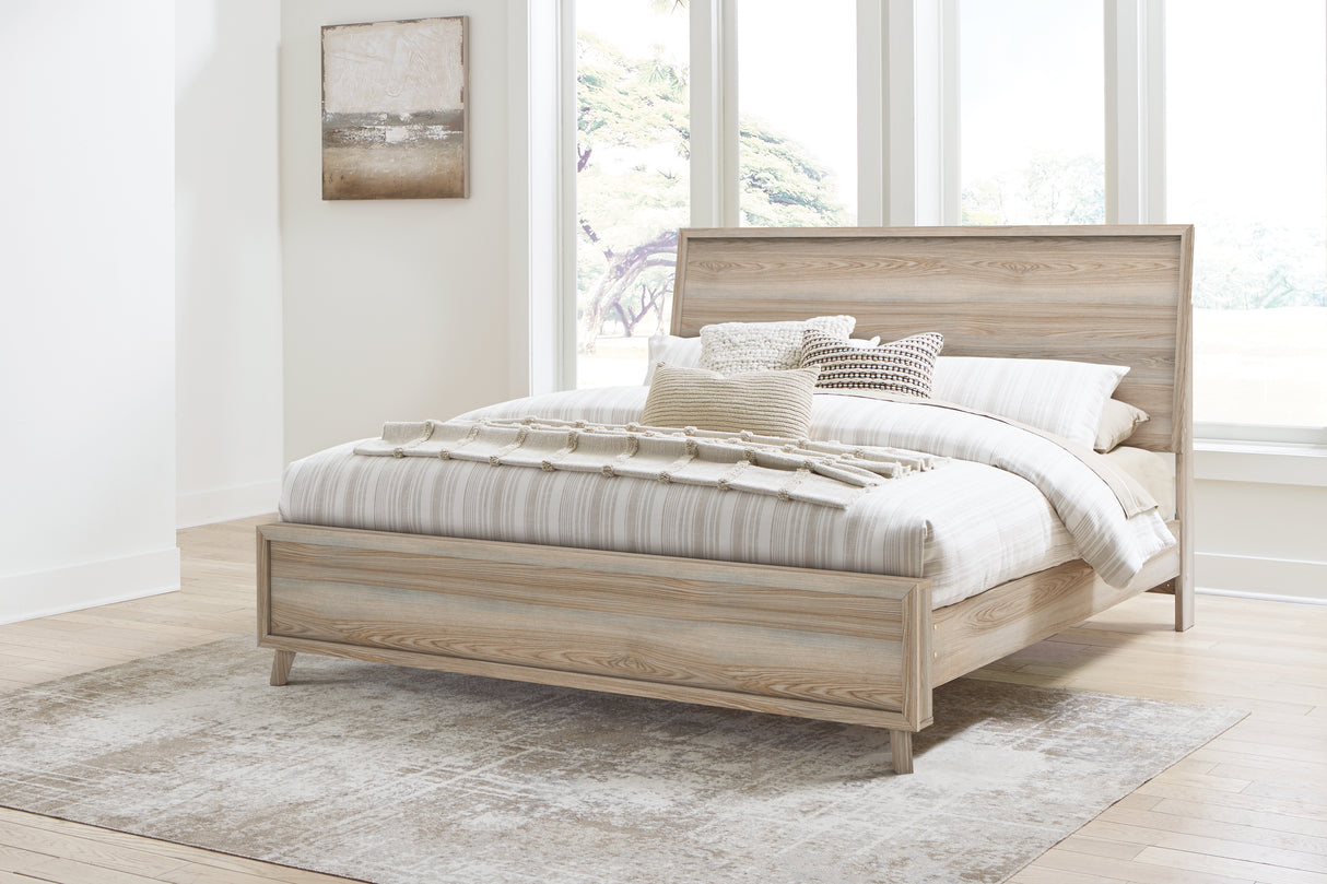 Hasbrick King Panel Bed