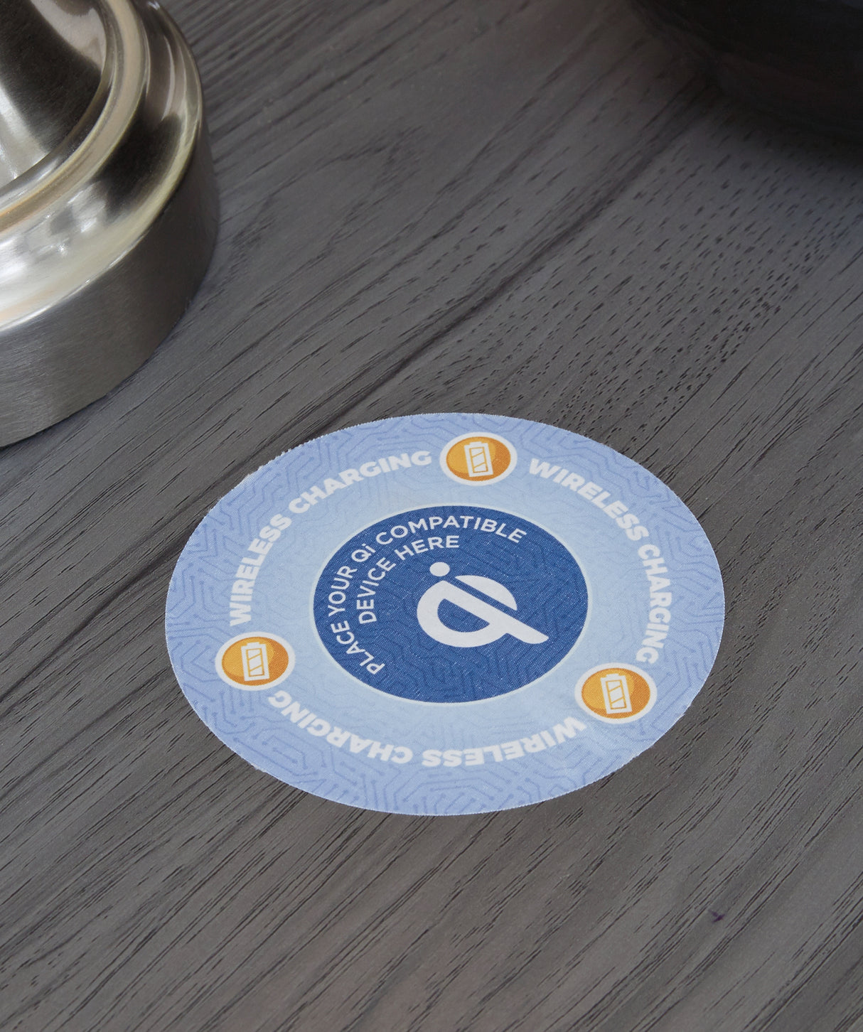 Lodanna 7-Piece Full Panel Bed with Mirrored Dresser, Chest and Nightstand (Chest of Drawers, Nightstand, Dresser, Bedroom Mirror, Full Panel Footboard, Full Panel Rails, Full Upholstered Panel Headboard)