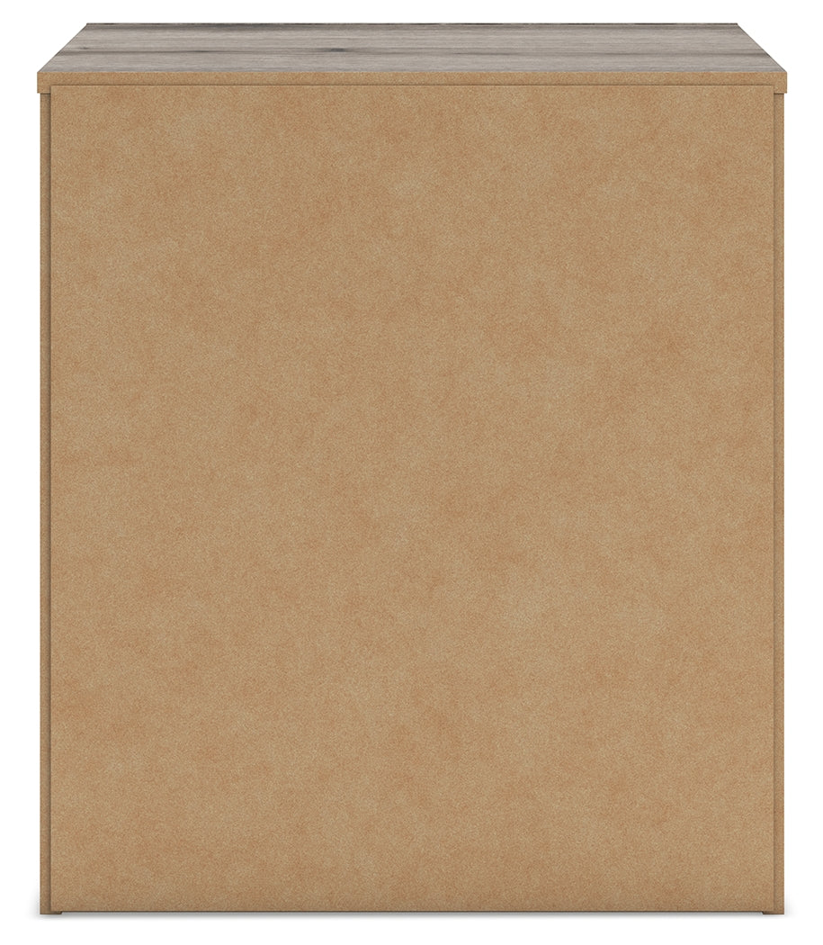 Graystorm 6-Piece Full Panel Bed with Mirrored Dresser and 2 Nightstands (Full Panel Headboard/Footboard, Full Panel Rails, Dresser, Bedroom Mirror, Nightstand, Nightstand)