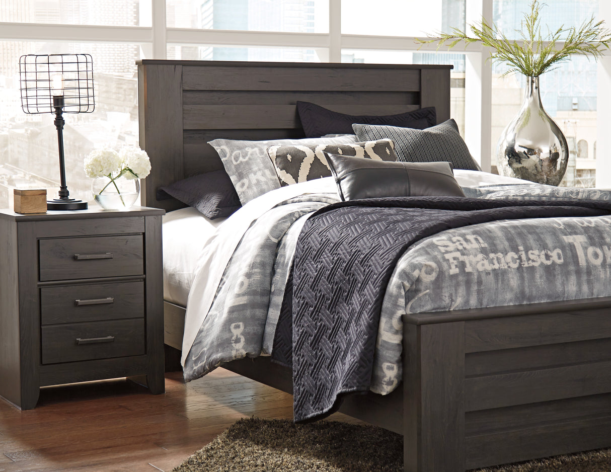 Brinxton Queen Panel Bed (Bed Size: Queen)