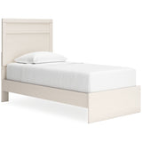 Stelsie Queen Panel Bed (Bed Size: Twin)
